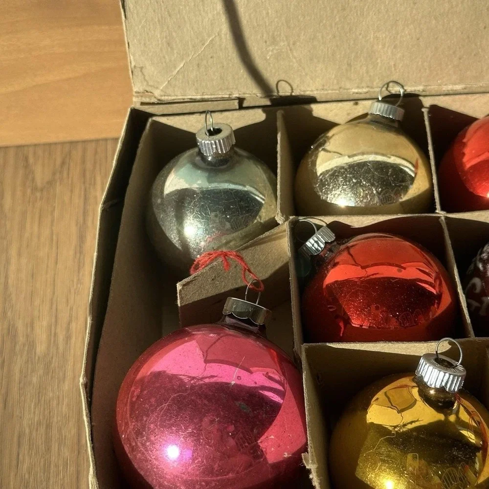 Vintage Shiny Brite Christmas Ornament Box Of 11 Made In USA In Lumi-Lites Box
